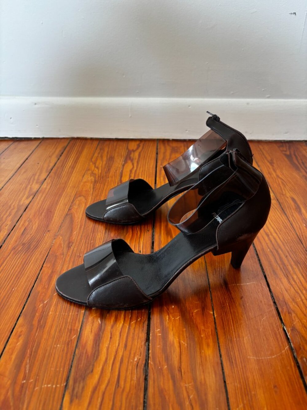 Vintage Pierre Hardy Dark Brown Leather and Acrylic Kitten Heel Sandals - 36.5 - Picture 3 of 7